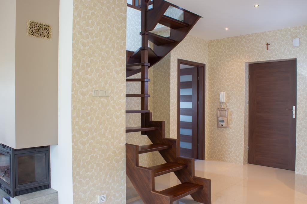 Modern Apartment Oświęcim Szoba fotó